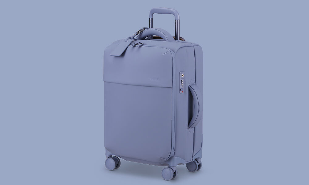 Lost In Berlin Cabin suitcase 55cm Urban Lilac | Lipault France