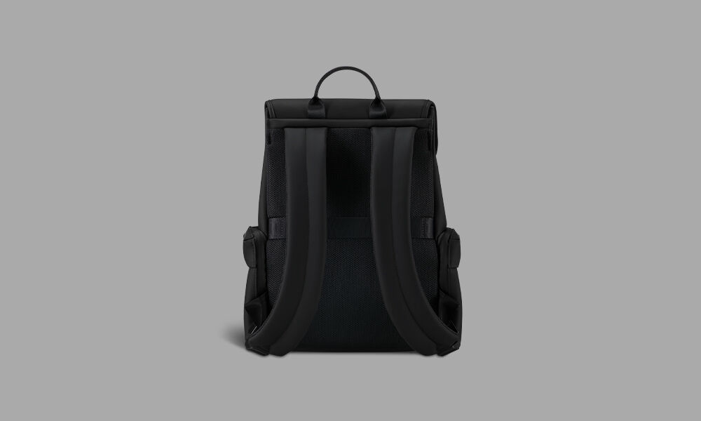 【Lipault】Lost in berlin ミニ カーゴ バックパック 15インチ Lost In Berlin Mini Cargo Backpack 15