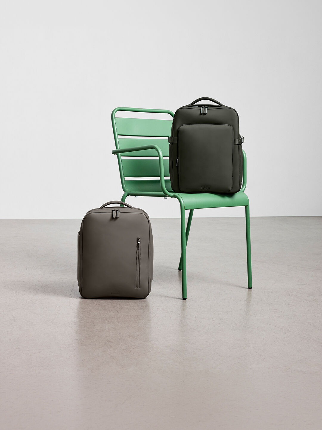 TRAVEL BACKPACKS