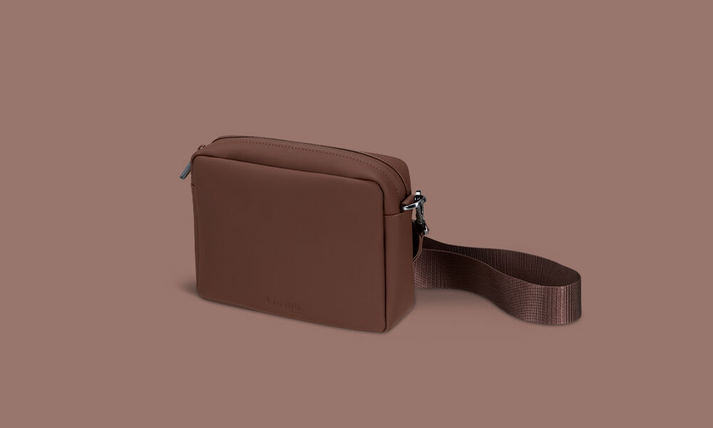 Lost In Berlin Crossbody bag - The Big Box Spiced Mocha | Lipault