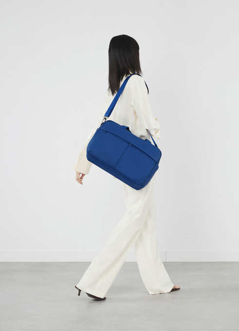 Lipault Lost In Berlin 24H Bag 2.0  Blue Me Away Lipault Lost In Berlin 24H Bag 2.0  Blue Me Away