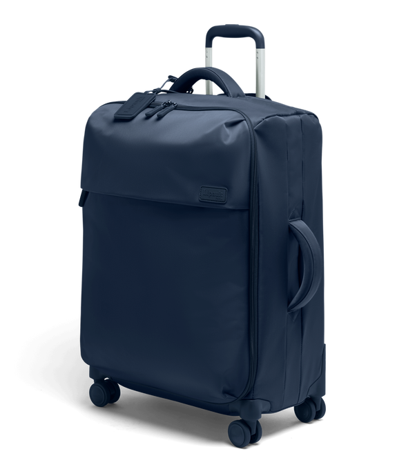 Medium travel suitcase best sale