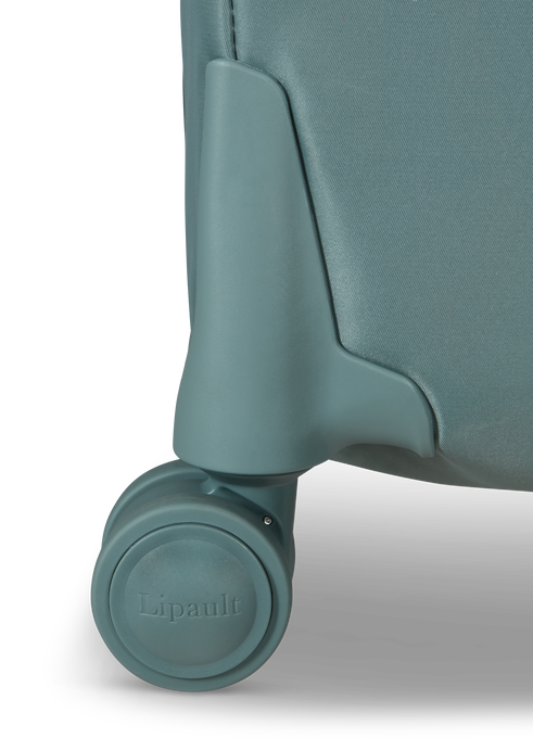 Lipault Plume Medium Trip 63cm  Blue Tides