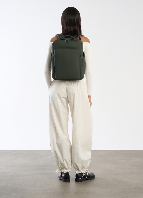 Lost In Berlin Backpack Pro 16"