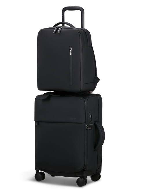 Lost In Berlin Travel Backpack Light 15.6"
