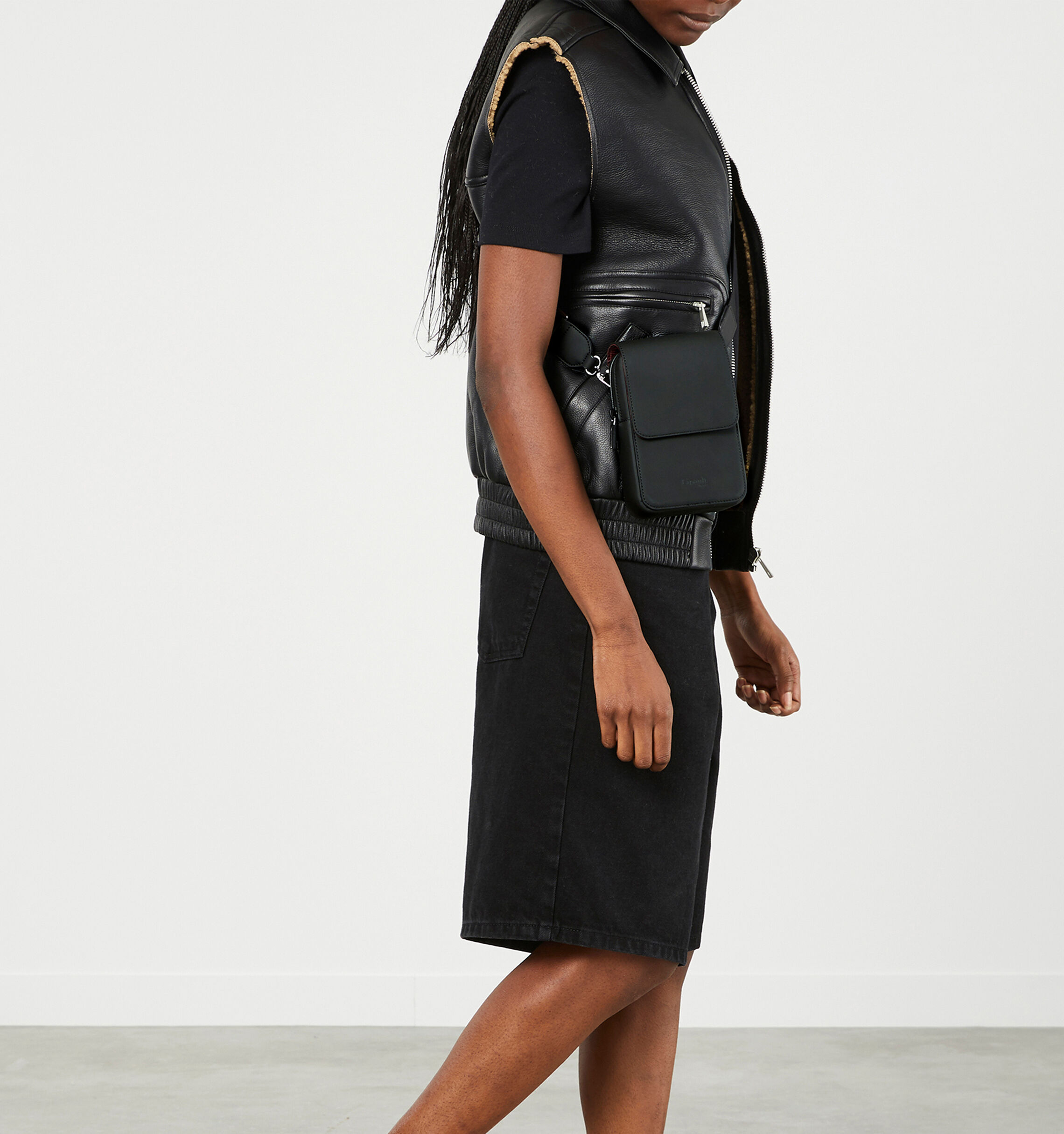 Lost In Berlin Travel case the crossover Black | Lipault France